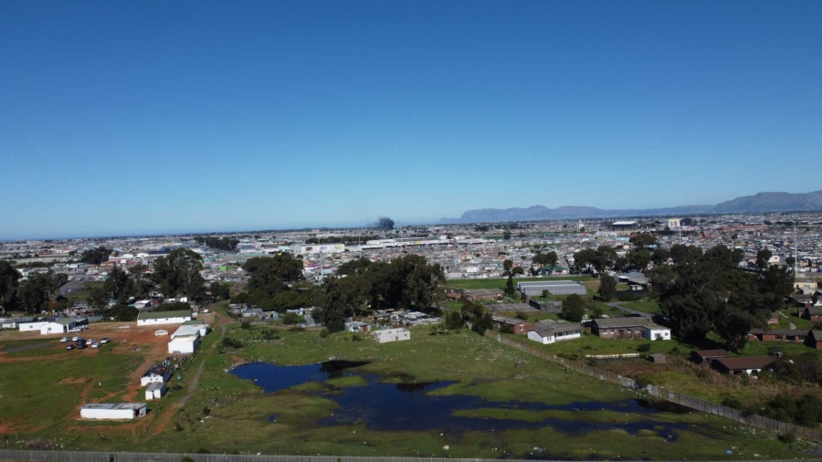 Commercial Property for Sale in Crossroads Western Cape